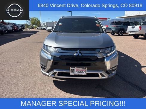 Used 2021 Mitsubishi Outlander GT AWD/4WD image 2