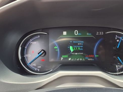 Used 2025 Toyota RAV4 XSE AWD/4WD image 15