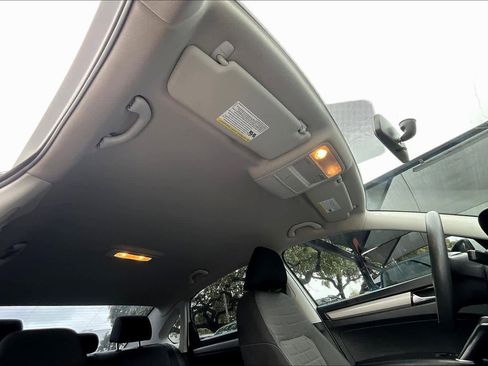 Used 2020 Volkswagen Passat 2.0T S image 13