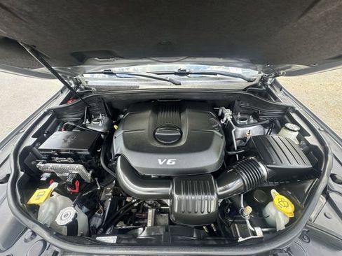 Used 2015 Jeep Grand Cherokee Laredo w/ Quick Order Package 23E image 28