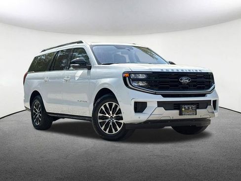 Used 2025 Ford Expedition Max Platinum AWD/4WD image 2