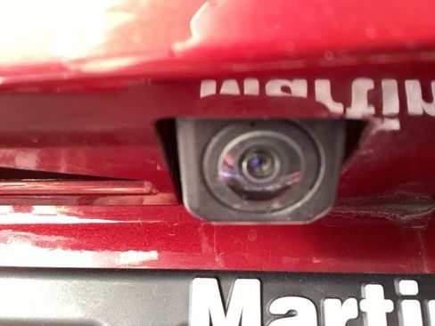 Used 2018 Toyota RAV4 XLE image 6