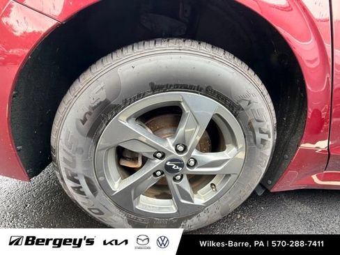Used 2022 Kia K5 LXS FWD image 10