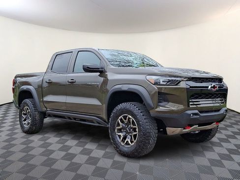 Used 2024 Chevrolet Colorado ZR2 w/ Safety Package image 1