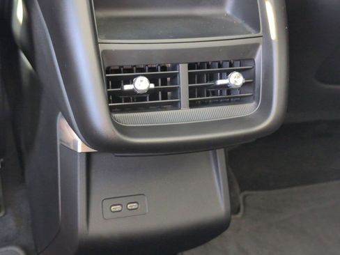 Certified 2024 Cadillac Lyriq Tech w/ Driver Assist Package image 24