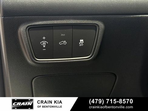 Used 2022 Hyundai Santa Cruz Limited AWD/4WD image 12