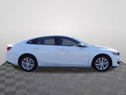 Used 2024 Chevrolet Malibu LT image 4