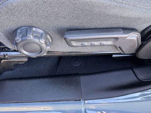 Used 2024 Jeep Wrangler Sport S image 12