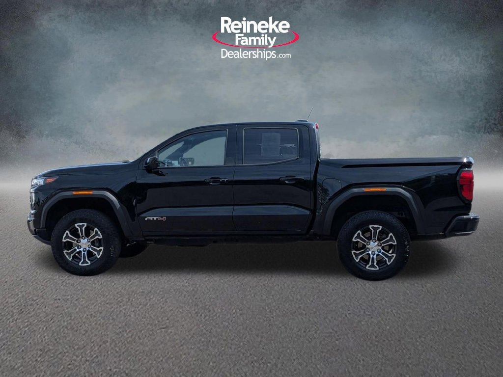 Used 2025 GMC Canyon AT4 w/ Technology Plus Package AWD/4WD image 10