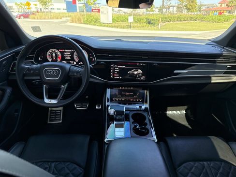Used 2024 Audi SQ8 Premium Plus w/ Executive Package image 18