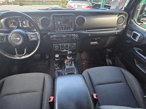 Used 2021 Jeep Gladiator Sport AWD/4WD image 27