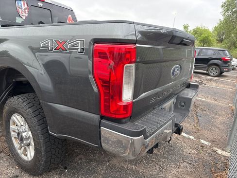Used 2019 Ford F250 XLT w/ XLT Value Package AWD/4WD image 8