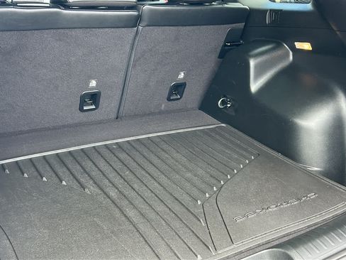 Used 2022 Jeep Cherokee Latitude Lux w/ Mopar Interior Package AWD/4WD image 27