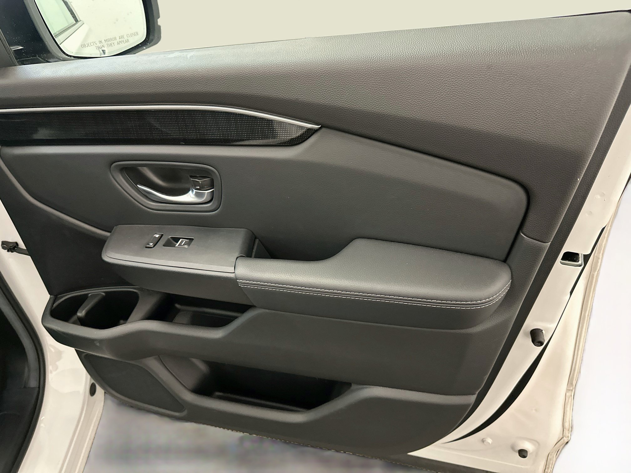 Used 2025 Honda Pilot Elite image 35