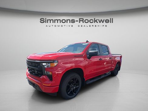 Used 2024 Chevrolet Silverado 1500 Custom w/ Rally Edition AWD/4WD image 1