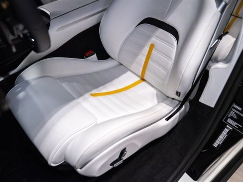 Used 2026 Ferrari Purosangue AWD/4WD image 9