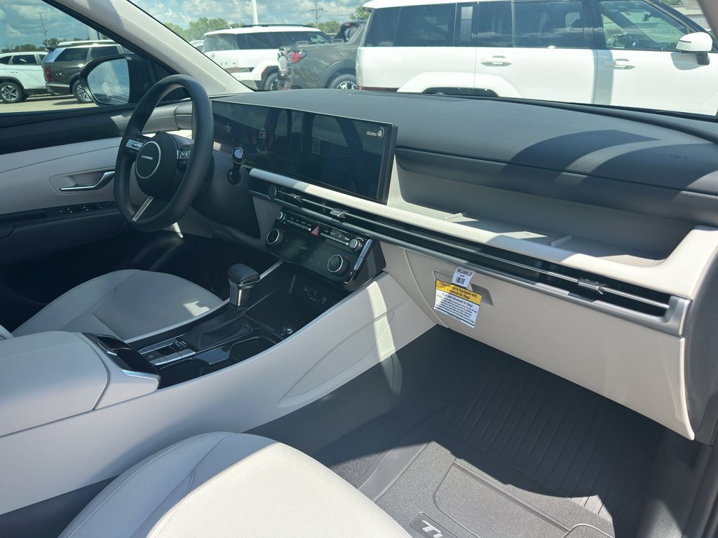 New 2026 Hyundai Tucson SEL FWD image 29