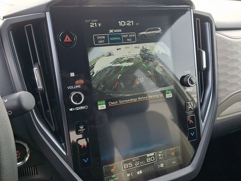 Certified 2025 Subaru Forester Limited image 19