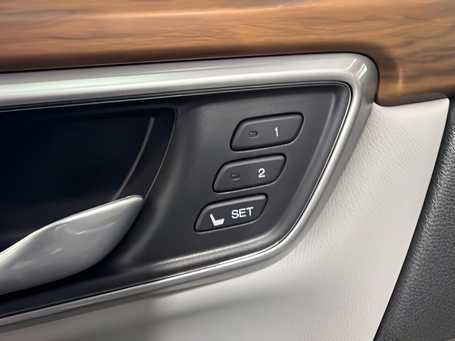 Used 2019 Honda CR-V EX-L image 10