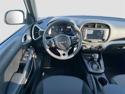 New 2025 Kia Soul LX image 20