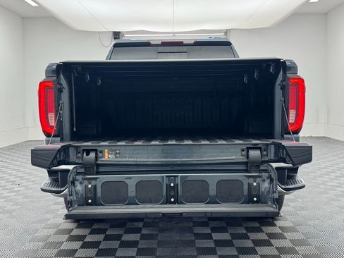 Used 2020 GMC Sierra 1500 SLT w/ SLT Premium Plus Package image 11