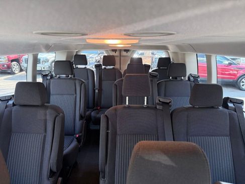 Used 2018 Ford Transit 350 XLT image 27