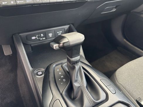 Used 2025 Kia K4 FWD image 42