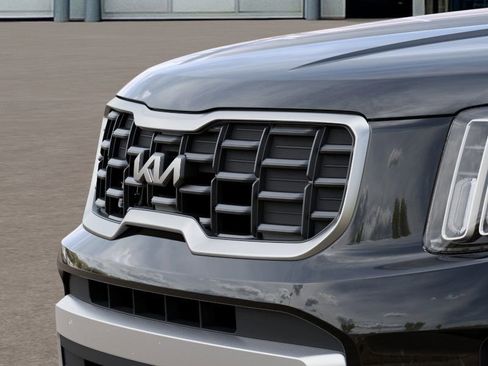 New 2025 Kia Telluride S image 13