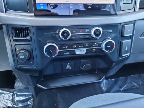 Used 2025 Ford F150 XLT w/ Equipment Group 301A Standard AWD/4WD image 26