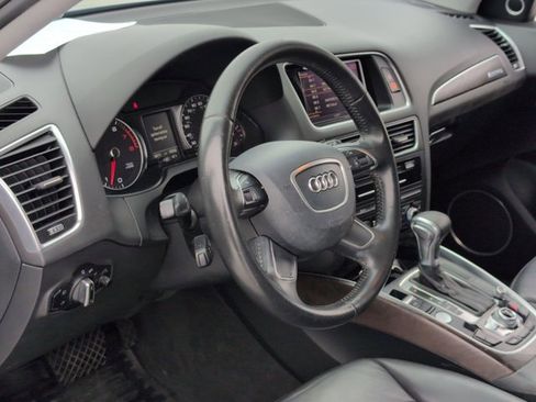 Used 2016 Audi Q5 2.0T Premium Plus w/ Technology Package AWD/4WD image 10