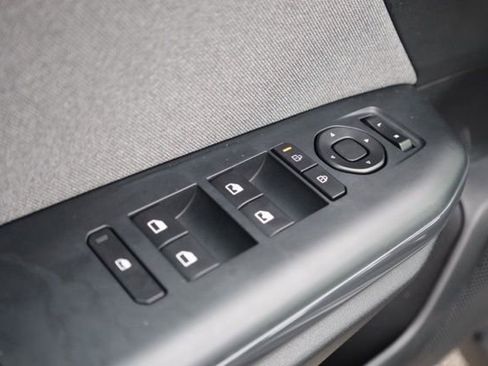 Certified 2025 Kia K4 EX image 23