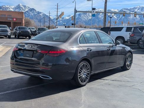 Used 2023 Mercedes-Benz C 300 Sedan image 4
