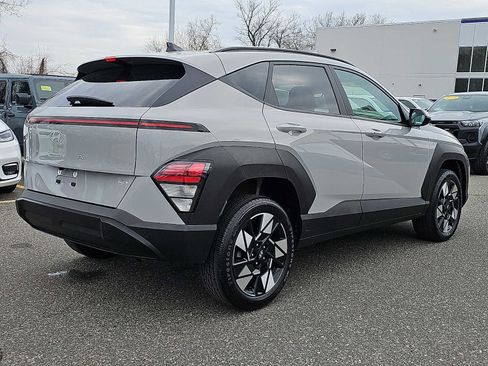 Used 2024 Hyundai Kona SEL AWD/4WD image 6