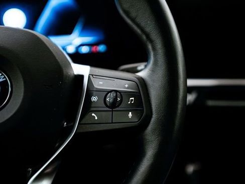 Used 2025 BMW X1 xDrive28i image 22