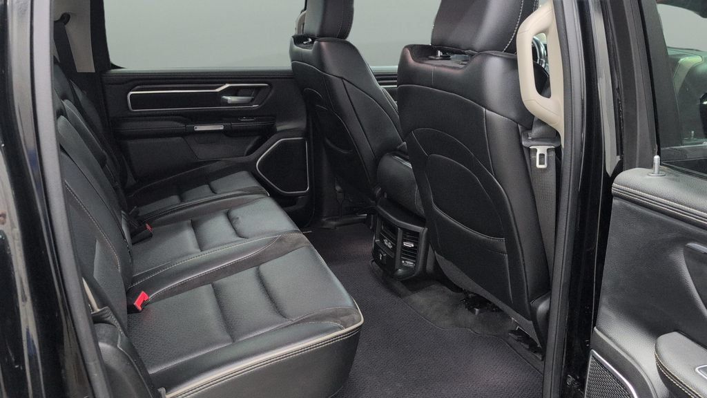 Used 2022 RAM 1500 Laramie AWD/4WD image 22