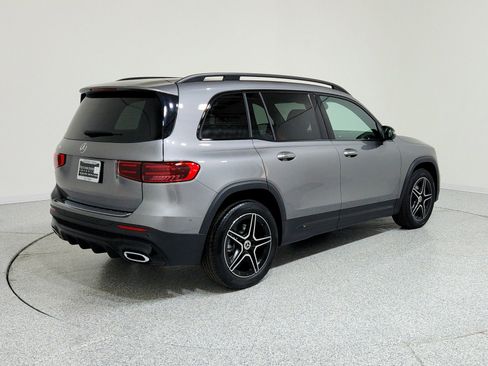 New 2026 Mercedes-Benz GLB 250 image 7