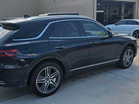 Used 2026 Genesis Electrified GV70 Advanced AWD/4WD image 4