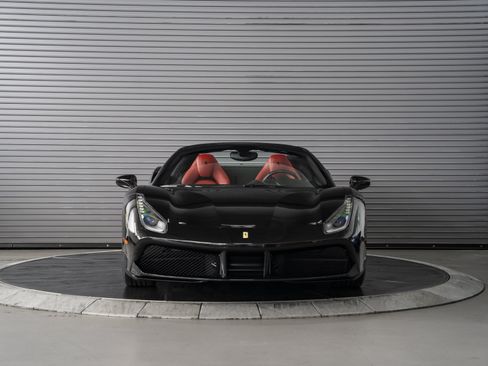 Used 2016 Ferrari 488 Spider RWD image 8