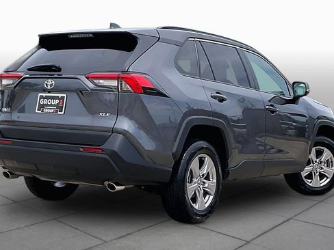 Used 2025 Toyota RAV4 XLE FWD image 13