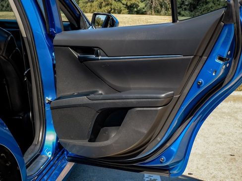 Used 2020 Toyota Camry LE image 49