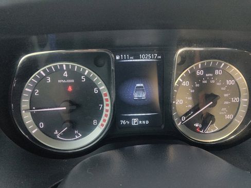 Used 2017 Nissan Titan SV RWD image 23