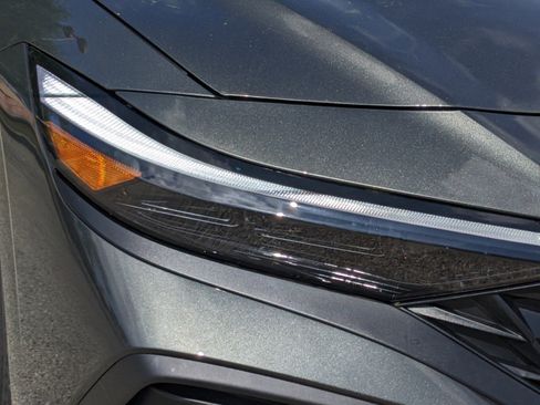 New 2025 Hyundai Elantra Sport image 10