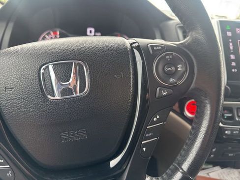 Used 2016 Honda Pilot Elite image 18