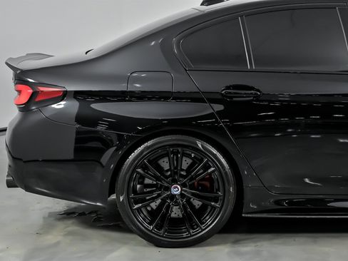 Used 2022 BMW M5 w/ Competition Package image 13
