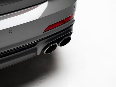 Used 2023 Audi S6 Premium Plus w/ Premium Plus Package image 32