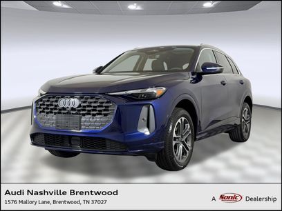 Used 2025 Audi Q5 Premium w/ Convenience Package