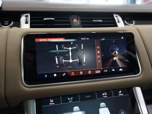 Used 2019 Land Rover Range Rover Sport HSE AWD/4WD image 39