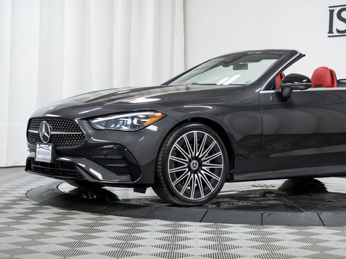 Used 2025 Mercedes-Benz CLE 300 4MATIC Cabriolet image 26