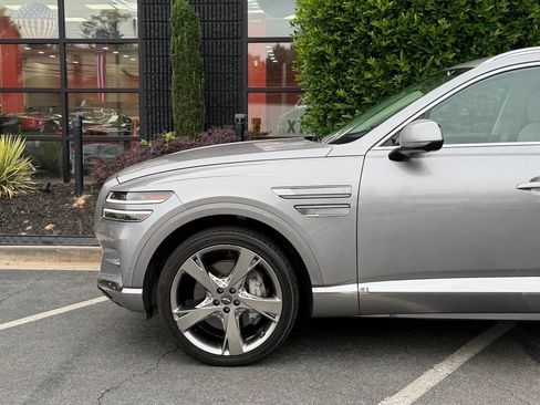 Used 2021 Genesis GV80 3.5T w/ Prestige Package 07 AWD/4WD image 10