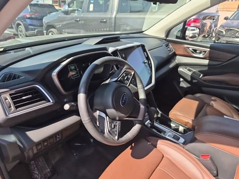 Used 2023 Subaru Ascent Touring AWD/4WD image 22